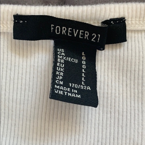 White Button-up Longsleeve Crop-top - Picture 2 of 2